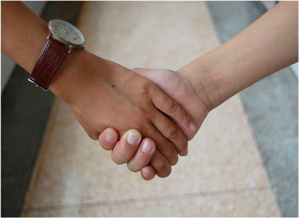 7��19�������ݾ���վһ��(g��)����С�ҵ��к�Ҫ�x�_�����ѹ�ͬ��̎ʮ����ĺ��ӂ��͡��������(du��)�T��ʮ�ֲ��ᡣ�D��С�Һ��(du��)�T�o�յ��p����һ���(du��)�T����ӛ���������҂��֠����������B��������