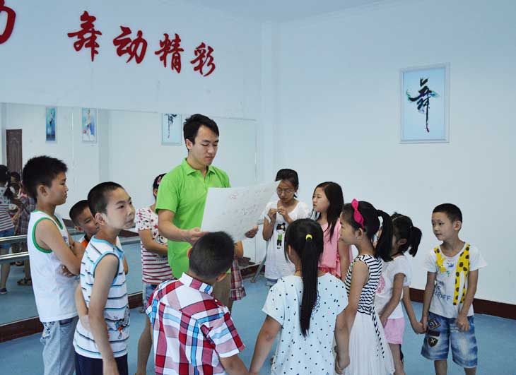 ־Ը�ߞ麢�ӂ��������o��(d��o)�����ں��ӂ�?n��i)��H������С�[�T���c���غ��ӽ������ӡ�