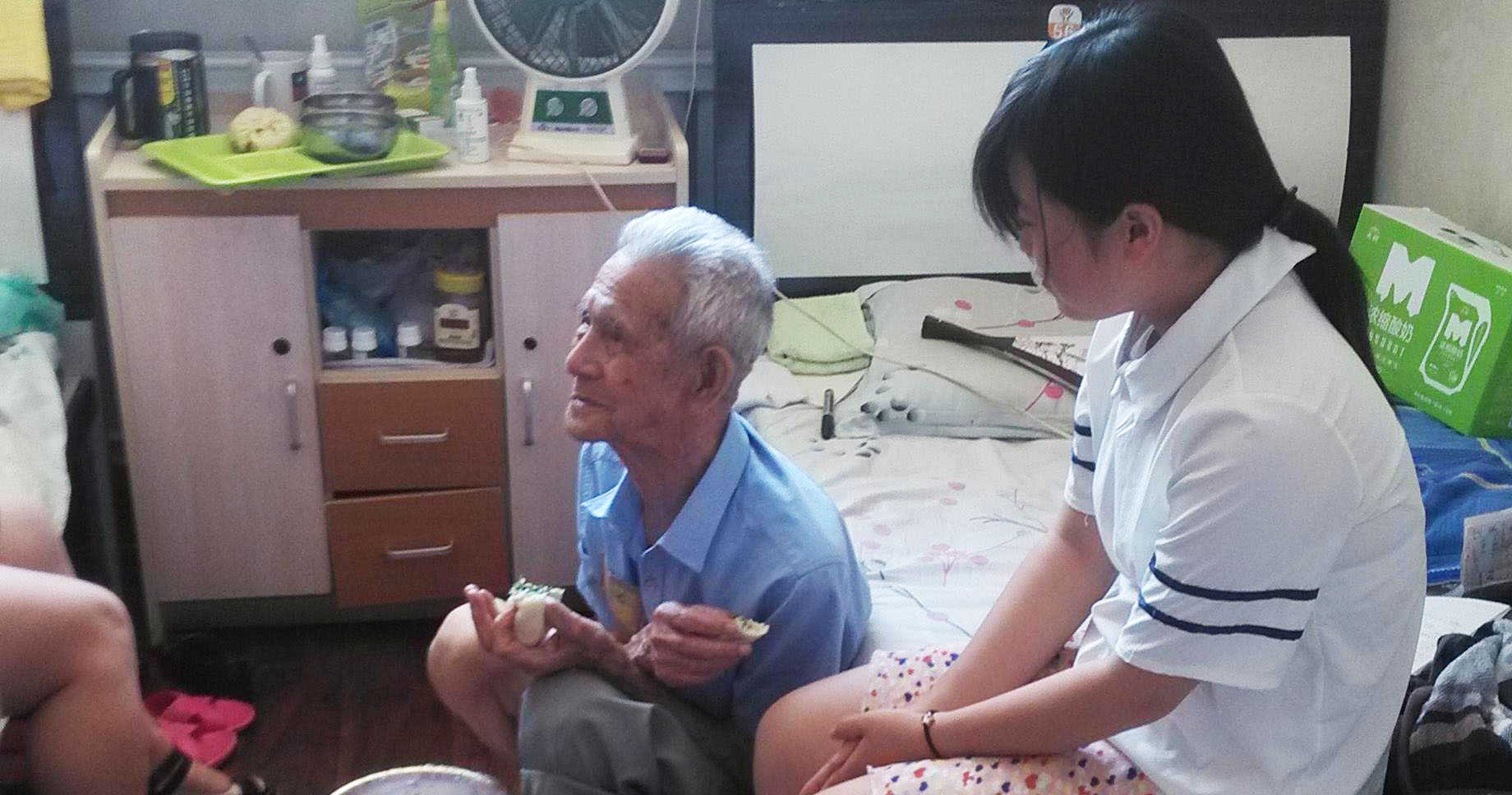 ʯ���Ӵ�W(xu��)�����L����(zh��n)�ϱ���(sh��)�`�أ�ʯ�����������е�