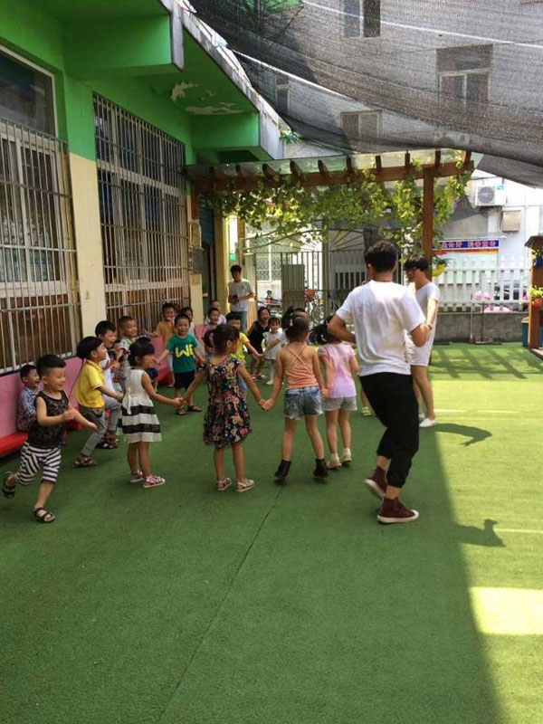 ־Ը�ߞ��а�С���т�����һ��(ji��)���ӻ���w���Α��n��