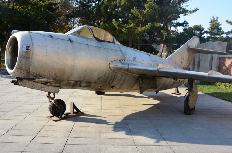 1976���Ӱ���L���������Ĕz��ʹ�õĚ�5�����C�������M �z��