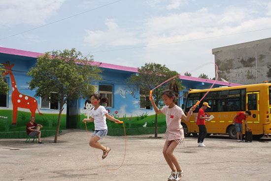 ���Ϲ��I(y��)��W(xu��)��(j��ng)��(j��)�Q(m��o)�׌W(xu��)Ժ����ϵ�P�h�������ж����������(hu��)��(sh��)�`�(du��)������ʡƽ�ɽ���P�hѦ���(zh��n)���Ӝϴ���ӢС�W(xu��)�_չ֧�̻��(d��ng)���e�k��ӢС�W(xu��)��һ��Ȥζ�\(y��n)��(d��ng)��(hu��)��׌�W(xu��)���w��(hu��)�W��ƥ�˾������D�����K��ِ��