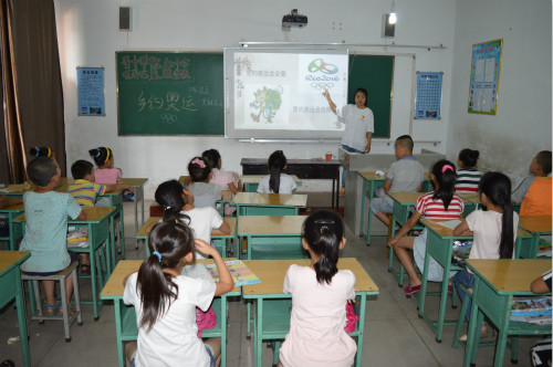 �x�ЌWԺ�tʮ��ů��־Ը����꠵�ɽ��ʡ�����н��ڿh��Ȫ�l(xi��ng)־Ը���������Ȫ�l(xi��ng)�ĺ��ӂ��v��W��ƥ��֪�R����ϲ�g�\�ӵĺ��ӂ��������������_ϣ��֮����