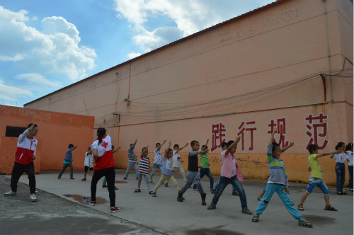 �x�ЌW(xu��)Ժ�tʮ��ů��־Ը����(w��)�(du��)��ɽ��ʡ�����н��ڿh��Ȫ�l(xi��ng)־Ը����(w��)�����Ȫ�l(xi��ng)�ĺ��ӂ��_�O(sh��)��ȭ���n�����g(sh��)�n������(qi��ng)�w�|(zh��)�����M(j��n)��������ȫ��l(f��)չ�� (2)