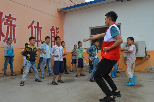 �x�ЌW(xu��)Ժ�tʮ��ů��־Ը����(w��)�(du��)��ɽ��ʡ�����н��ڿh��Ȫ�l(xi��ng)־Ը����(w��)�����Ȫ�l(xi��ng)�ĺ��ӂ��_�O(sh��)��ȭ���n�����g(sh��)�n������(qi��ng)�w�|(zh��)�����M(j��n)��������ȫ��l(f��)չ��