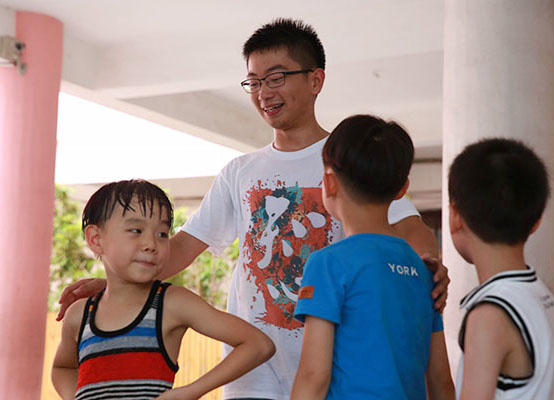 ���ݴ�W(xu��)��֪�Ľ�㡱���������(sh��)�`꠵��㽭�������_չ֧�̻�����鮔(d��ng)?sh��)��l(xi��ng)����С�W(xu��)���ռ��W��ƥ�˽������D��־Ը��ٝ�S���ӂ���