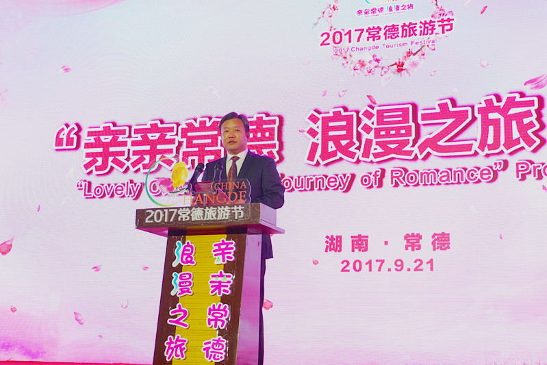 �й�������ί����ӛ�������L(zh��ng)����܊���o�����zӰ����־�ۣ�