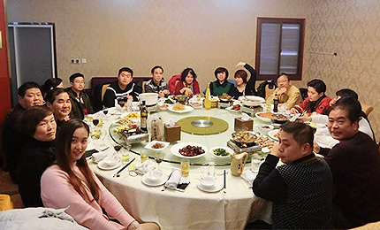 ���İ�̎�����l(xi��ng)���ҵļ��l(xi��ng)�������ھW(w��ng)���´����L���������(sh��)�������Ը��صľW(w��ng)��ͨ�^�R�^�����ֺ�΢ҕ�lӛ����Լ��ڼ��l(xi��ng)����Ҋ�������@Щƽ���Ľ�����������֟o���B͸������Đۡ����^��ÿһ�c΢С��׃�������ǰl(f��)�����l(xi��ng)�H��߅�Ĵ��������ܽo�l(xi��ng)�H���������ī@�øУ��͌��Լ����l(xi��ng)���Ժ����M�㡭��Ԕ���� 