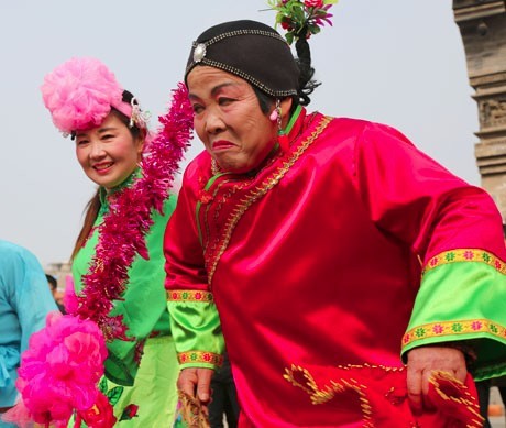 �����һ�����՝}�Ͽh�e�����S����ʵĽ��^�Ļ����(d��ng)�����y(t��ng)���׶��˶��������Ⱥ���[�´��� ���ո��(y��ng)�W(w��ng)�ѡ��}��֮�ӡ� �z